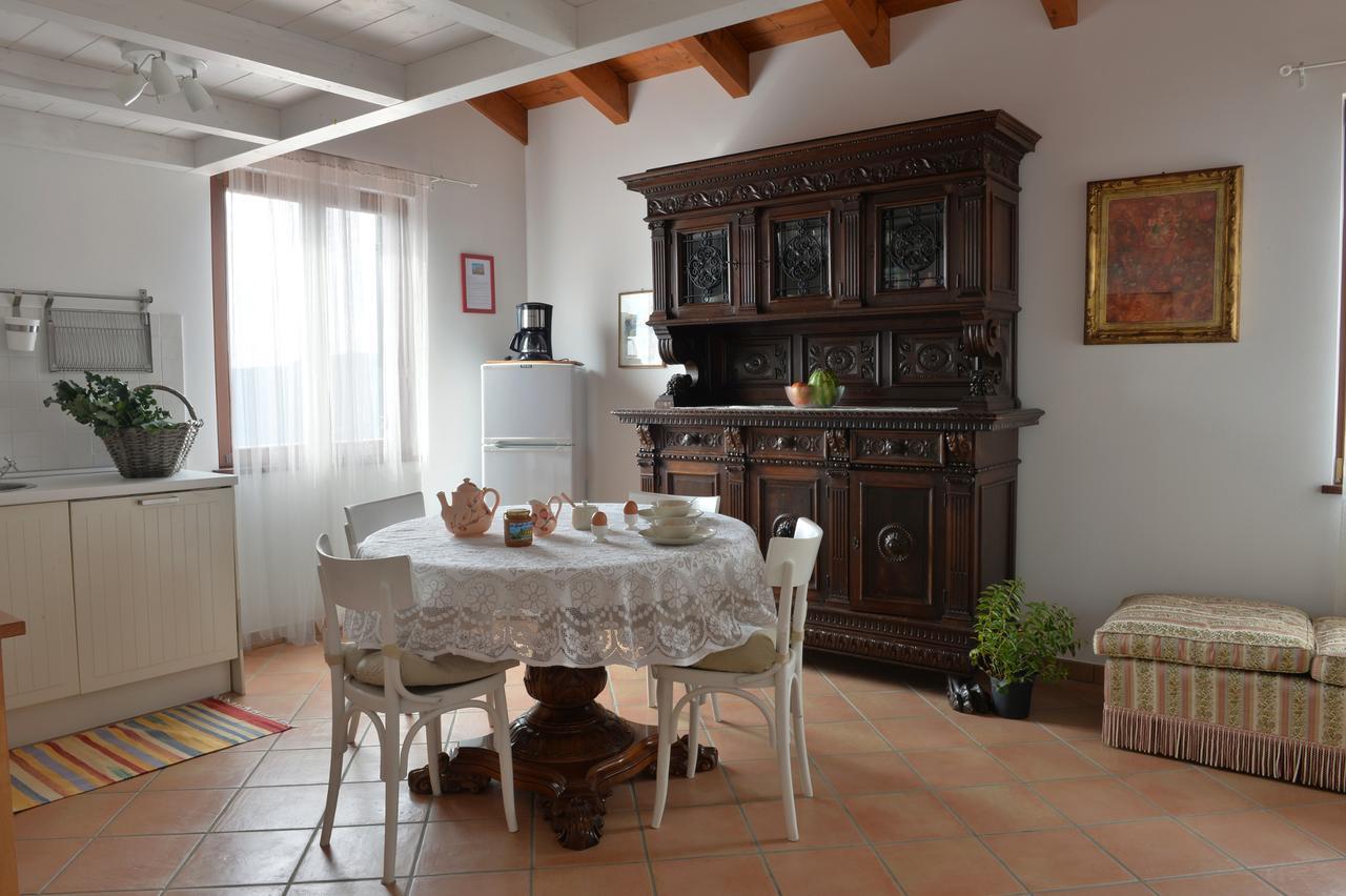 Il Laghello Di Amina Séjour à la ferme